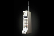 https://dam.tbg.com.mx/http://i.muyinteresante.com.mx/dam/preguntas-y-respuestas/13/12/primer-telefono-celular-600x300.jpg.imgo.jpg