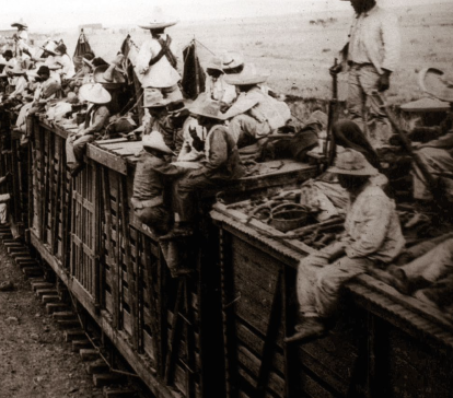 El ferrocarril constituyó la columna vertebral de la División del Norte; sus azañas habrían sido impensables sin el uso de la red ferroviaria.