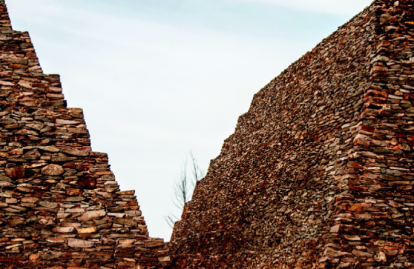 El sitio arqueológico de Tzintzuntzan fue también una fortificación defensiva y un centro religioso.